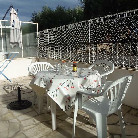 Joli Studio Calme Avec Terrasse Apartment Nice Ngoại thất bức ảnh